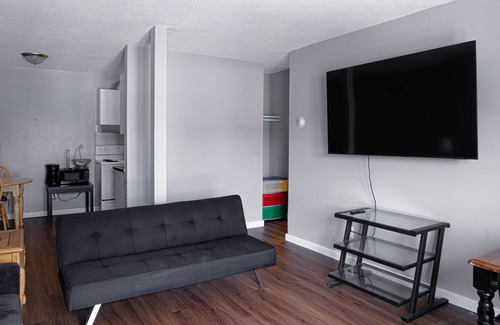 Whittier Apartment | The Perfect Downtown Escape: Spacious and Modern 1BR Apartment in Prime Location