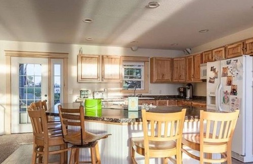 Elysian Cottage | The Perfect Family Get Away !