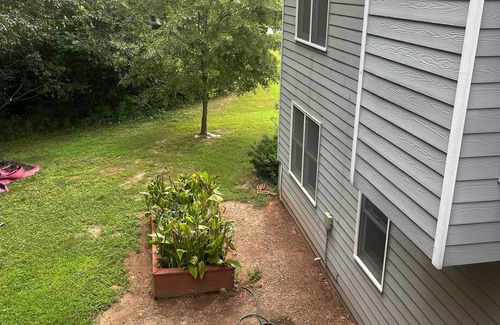 Lawrenceville House | The Perfect Home Away From Home Relaxed And Friendly.