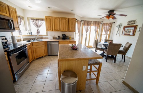 Delta House | THE PERFECT HOUSE FOR YOUR WESTERN COLORADO TRIP
