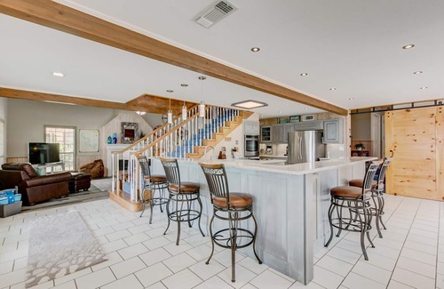 Granbury House | The Perfect Lake House Vacation