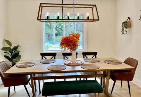 Huntsville House | The Perfect Muskoka Spa Retreat w/ Hot Tub & Sauna