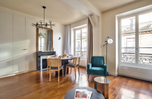 Sorbonne Apartment | The Perfect Parisian Flat Bd St-Germain - Mid Term