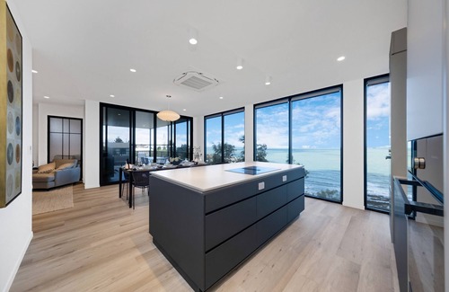 Zilzie Apartment | The perfect penthouse for a romantic getaway.