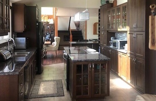 Georgian Bay House | The perfect place to create unforgettable memories with your family and friends.