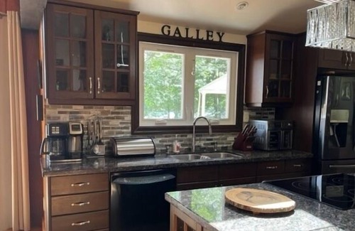 Georgian Bay House | The perfect place to create unforgettable memories with your family and friends.