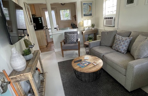 Provincetown Cottage | The Perfect Private Gem Cottage with Parking