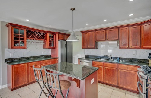 Bloomingburg House | The Perfect up to date Private Getaway to call home for a while