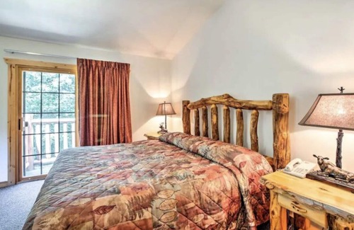 Oglesby House | The Perfect Vacay!