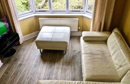 Mapperley House | The Perry Road Four Bedroom House no240