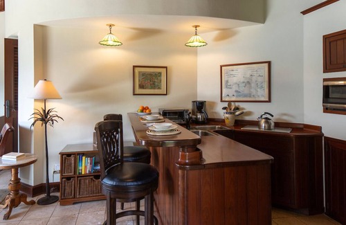 Maho Bay Quarter Villa | The Peter Bay 1BR Penthouse Suite at St John's Most Prestigious Address