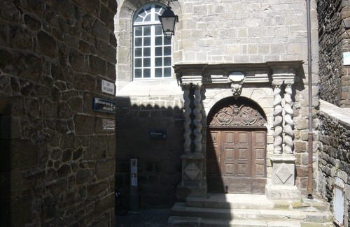 Aiguihe Apartment | The Petit St Jacques at the foot of the Rocher d'Aiguilhe