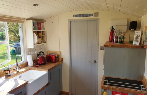 Attleborough Apartment | The Pheasant Shepherds Hut