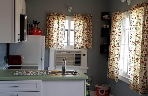 Ainsworth House | The Philing Station: Restored 1920's Gas Station. A retro vacation rental!
