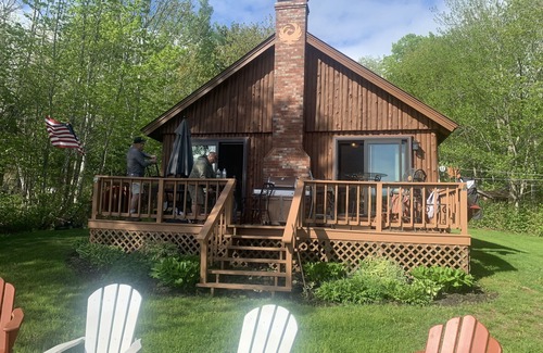 Lincoln Cabin | "THE PHOENIX" Lakefront Log Cabin in the beautiful Maine Highlands