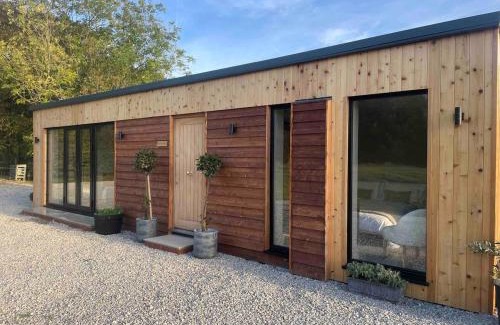 Abbess Roding House | The Piggery - a Kentish countryside retreat!