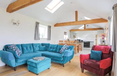 Rhyd-y-foel House | The Piggery