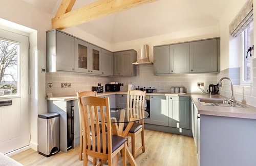 Kneesall Cottage | The Piggery is the perfect rural retreat just for four.