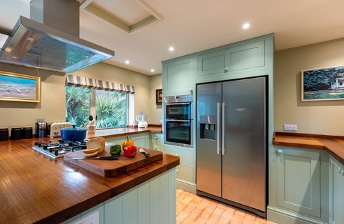 Parham House | The Pightle - Three Bedroom House, Sleeps 5