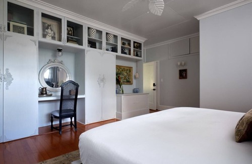 Wailuku Bed & Breakfast | The Pikake Suite - Serene Hideaway