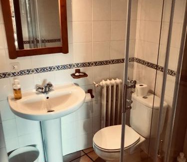 Rabanal del Camino Bed & Breakfast | The Pilgrim Stone - Vegan B&B