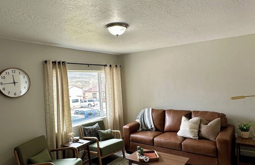 Frontier House | The Pine House- newly renovated home located in downtown