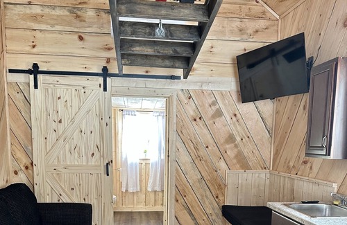 Amherst Cabin | The Pine Loft Cabin #17