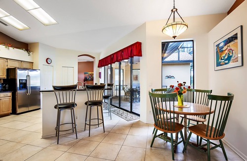 Pipers Meadow House | THE PINE WARBLER 4 BEDROOM 2.5 BATH POOL HOME PERFECT FOR ONE OR TWO FAMILIES