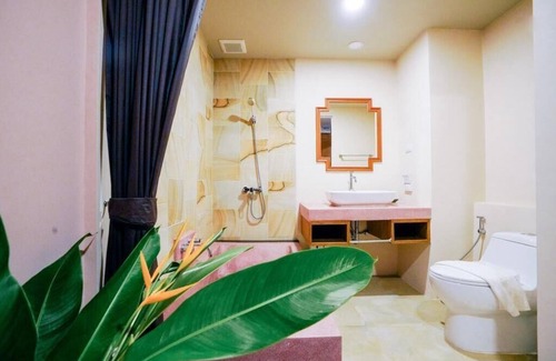 Downtown Krabi Hotel | The Pineapple Hotel