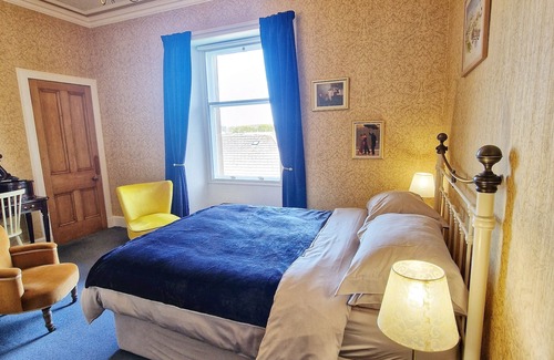 Elgin House | The Pines Guesthouse