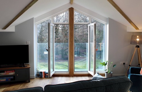 Staplefield Apartment | The Pines is an upside down luxury property in the beautiful Sussex countryside,