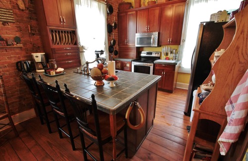Dresden Bed & Breakfast | The Pines of Dresden B&B
