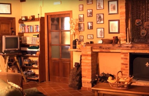 Pinilla de Jadraque Cottage | The Pinilla Miller - "Minguete"