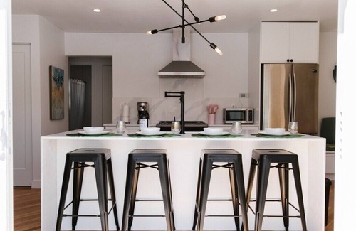 North End House | The Pink Flamingo - Downtown