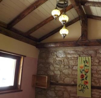 Polkovnik Serafimovo House | The Pink House