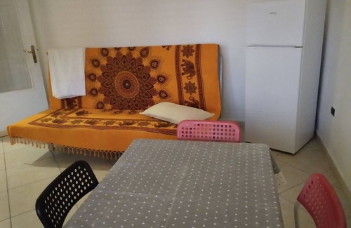 Castel Volturno House | The pink house