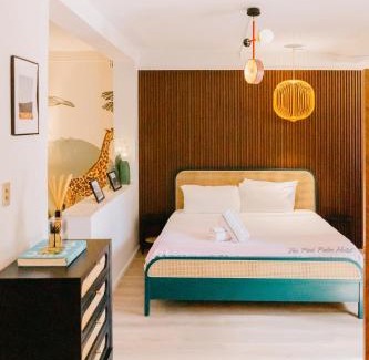 Estate Queens Quarter Hotel | The Pink Palm Hotel - Adults Only