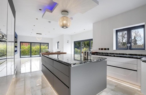 Edwalton House | The Pinnacle - 5 Bed 'Finalist' in Homebuilding & Renovating New Build Home of the Year 2019