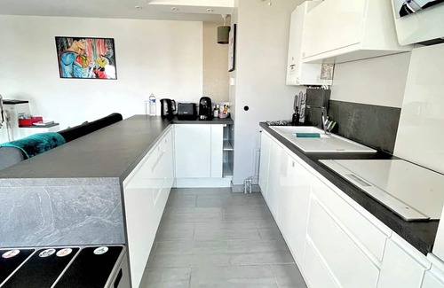 Serris Apartment | The Place To Be - Apartment for 6 People very close to Disneyland Paris