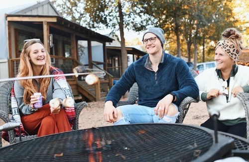 Seguin Cabin | The place you have been looking for! Brand new Cabin on gorgeous Creek! - SG12