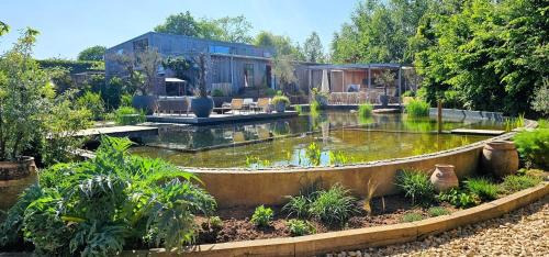 Cropredy House | The Plant House by Group Retreats