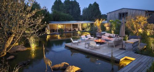 Cropredy House | The Plant House by Group Retreats