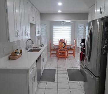 Pelican House | The Playful Pelican