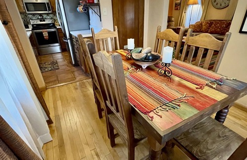 Prescott House | The Pleasant Street Casitas: Superior King Bed