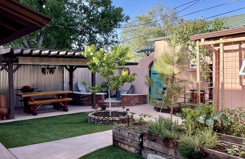 Prescott House | The Pleasant Street Casitas: Superior King Bed