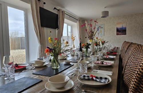 Foxley House | The Plough Inn Farmhouse - Private Holiday House
