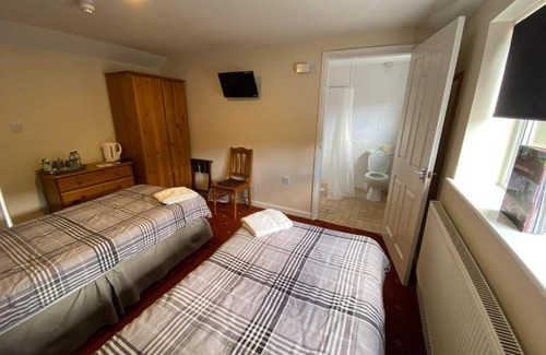Wigston Hotel | The Plough Inn Wigston