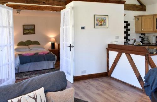 Compton House | The Plough Shed- 24493