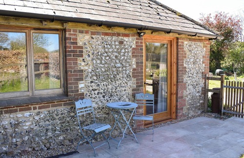 Compton Cottage | The Plough Shed- 24493
