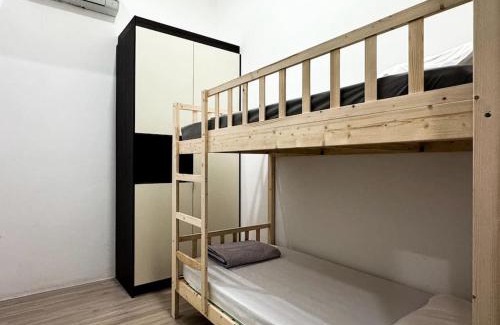 Taman Charming Apartment | The Podium-3R2B-Free 2 Parking-12 Pax-D333